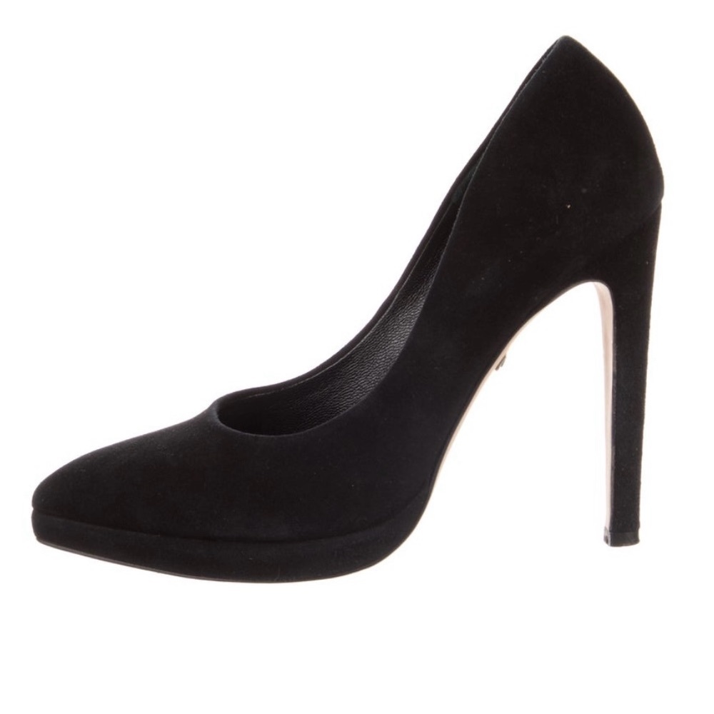Tania Spinelli Black suede Pumps. Slight platform. Size 6 lightly worn.